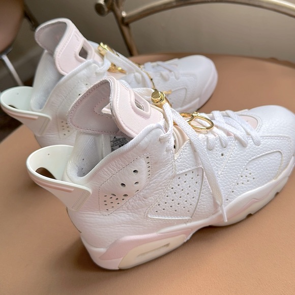 pink and white jordans size 5